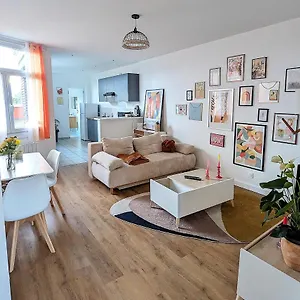 Appartement Le Design *vieux Lille*parking Gratuit*fibre, La Madeleine (Nord)